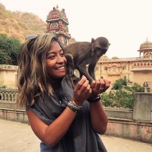 Meet your Posher, Joanna